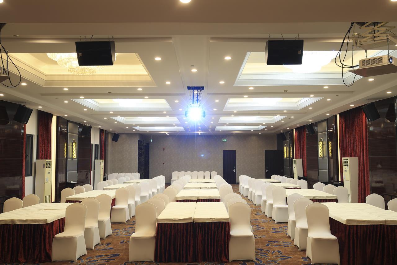 Crown Crystal Hotel Shanghai Buitenkant foto