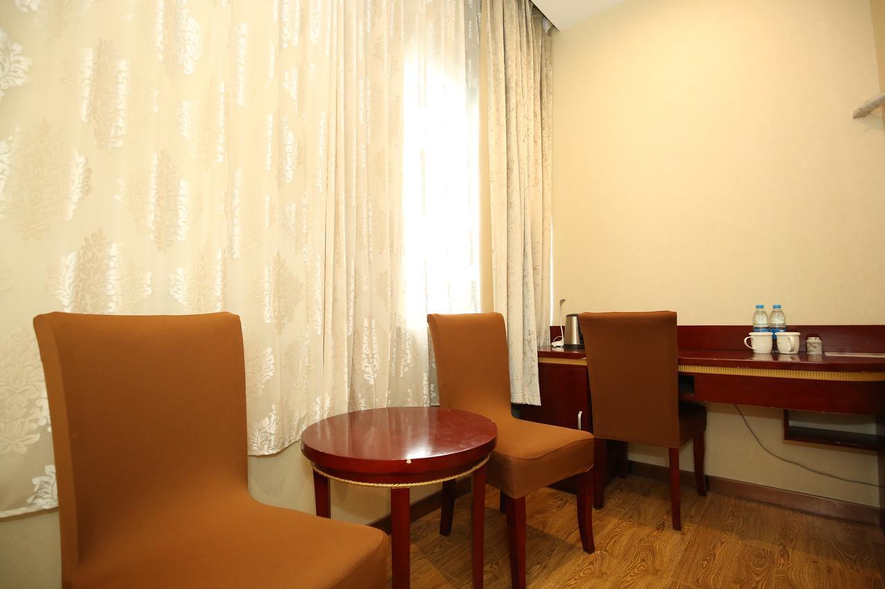 Crown Crystal Hotel Shanghai Buitenkant foto
