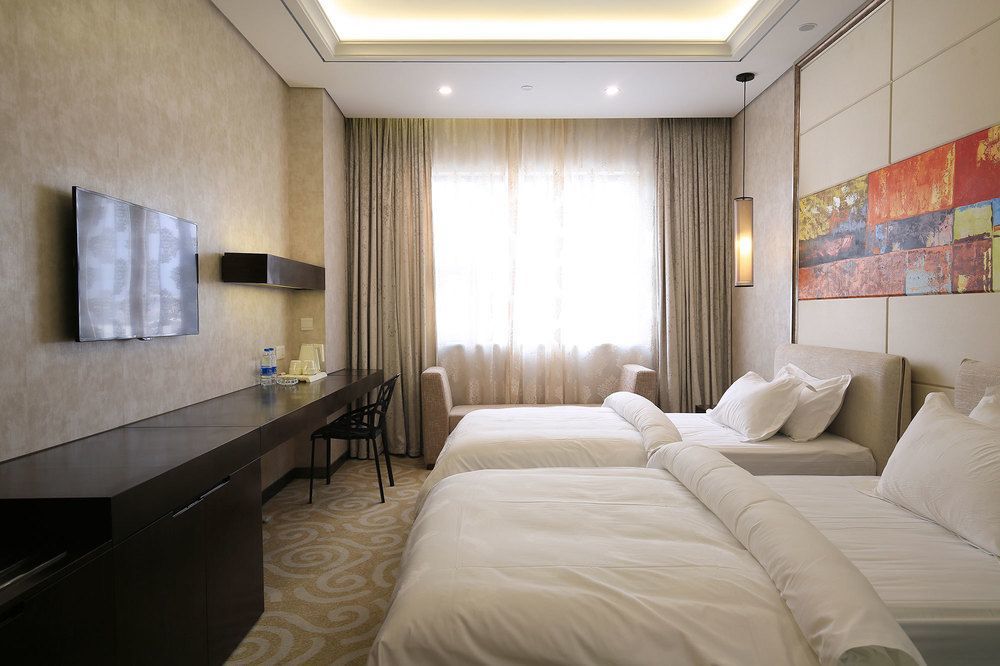Crown Crystal Hotel Shanghai Buitenkant foto