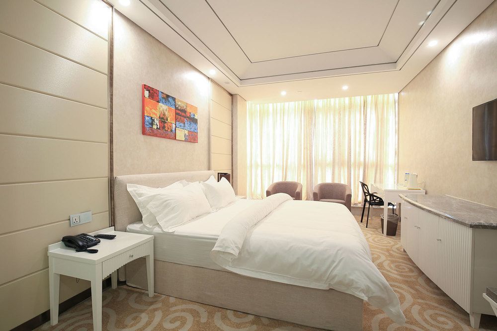 Crown Crystal Hotel Shanghai Buitenkant foto